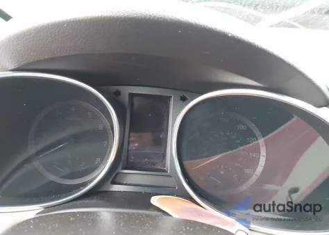 2018 Hyundai Santa Fe Sport 2.0T z USA, uszkodzony, nr VIN 5NMZU4LA9JH073182